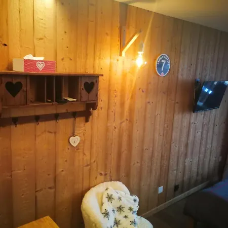 Le Gypaete Apartment