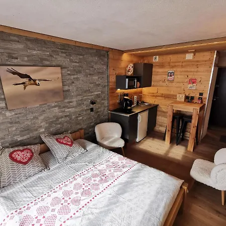 Le Gypaete Apartment