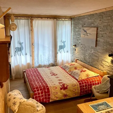 Le Gypaete Apartment